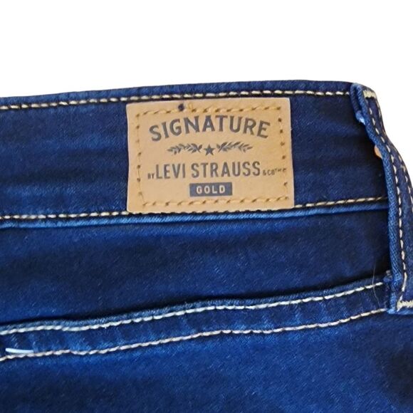 Signature by Levi Strauss Mid-Rise Skinny Jeans - Size 6 - Picture 8 of 9